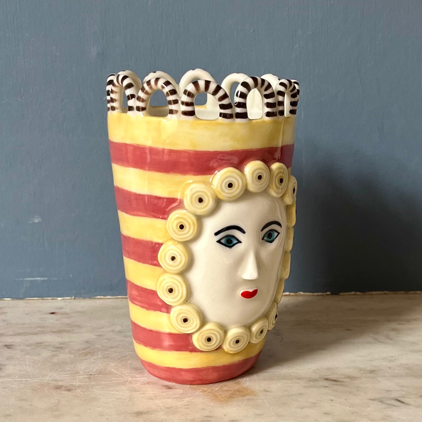 Rhubarb and Custard Striped Lady with Swirly Biscuit Surround