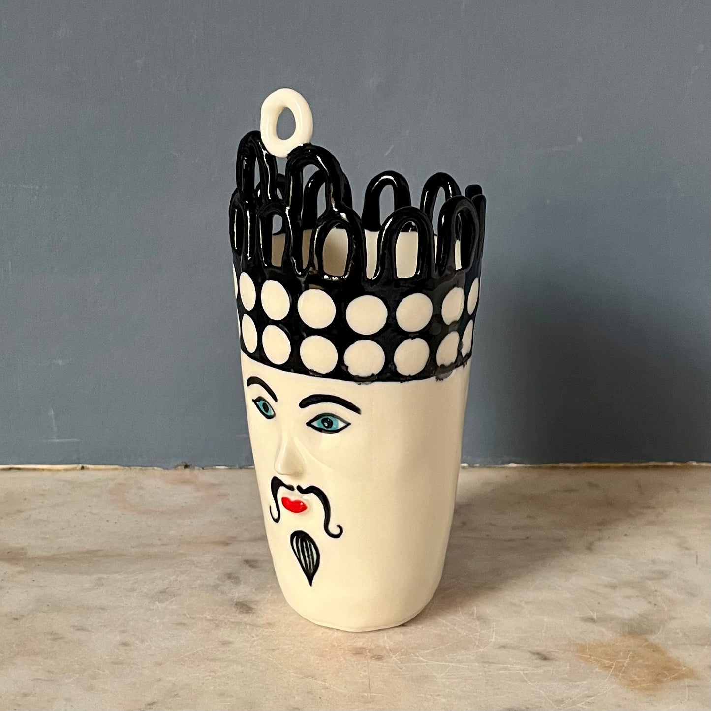 White Double Dots Band with Single Polo Mint Crown