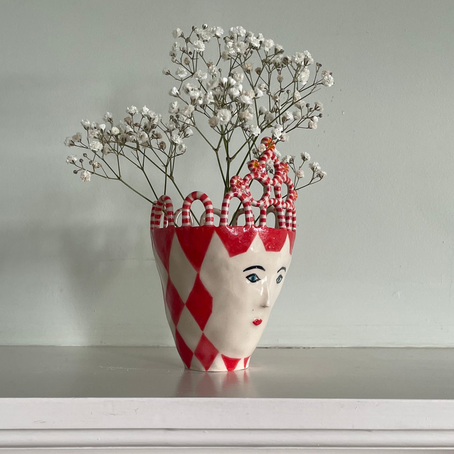 Red Harlequin Tiara Head Pot