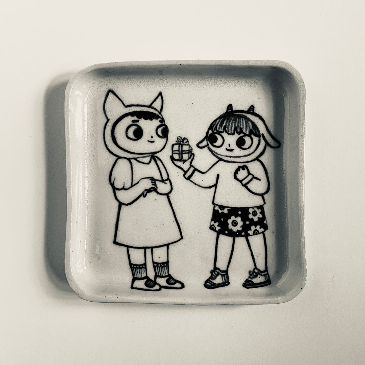 Goat gives a Gift plate