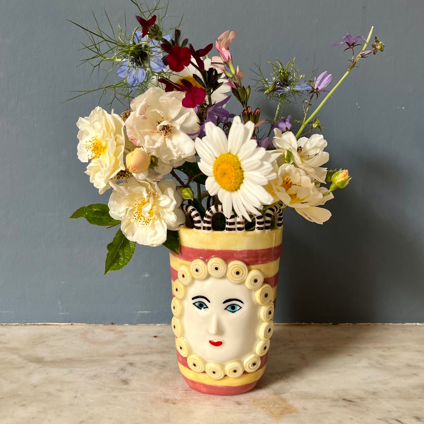 Rhubarb and Custard Striped Lady with Swirly Biscuit Surround