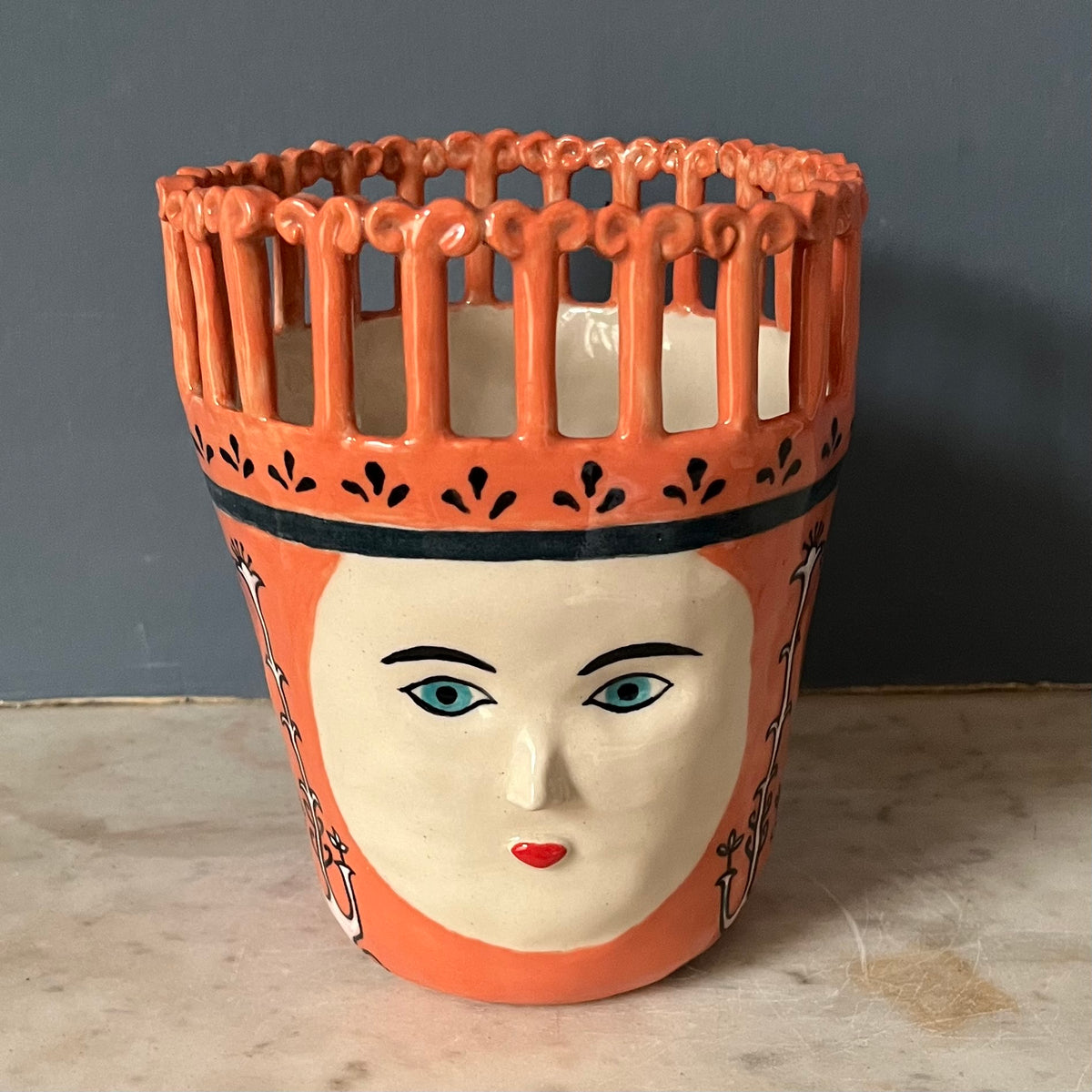 Roman Style Plant Head Pot