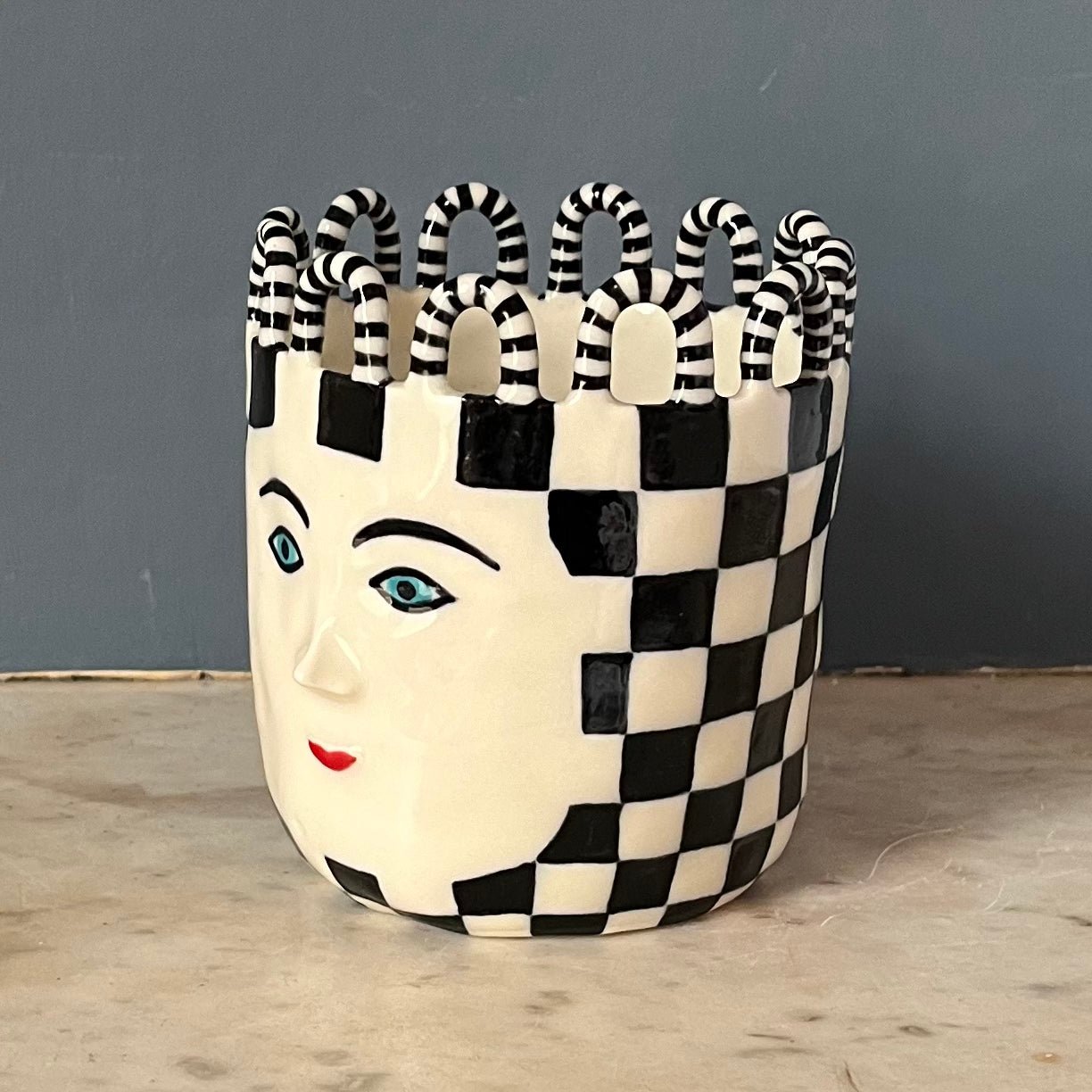 Porcelain Black and White Checked Head Pot
