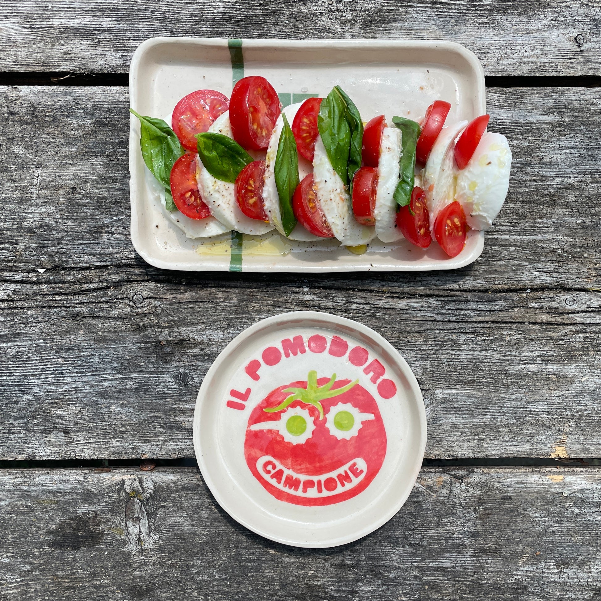 Il Pomodoro Dishes (The Champion Tomato) side dish with tomato and mozzorella salad