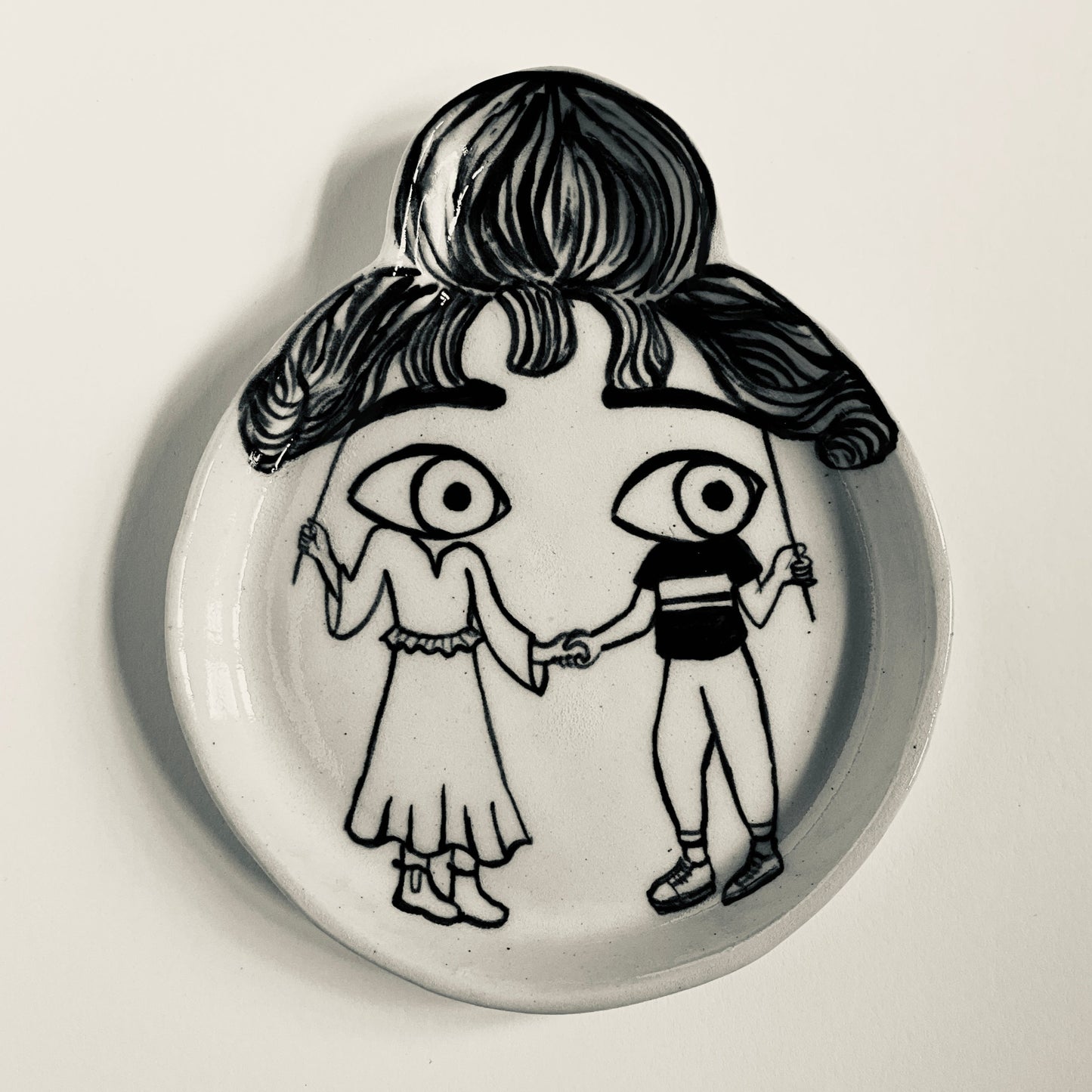Friends dressed as Eyes and Hair 4 plate